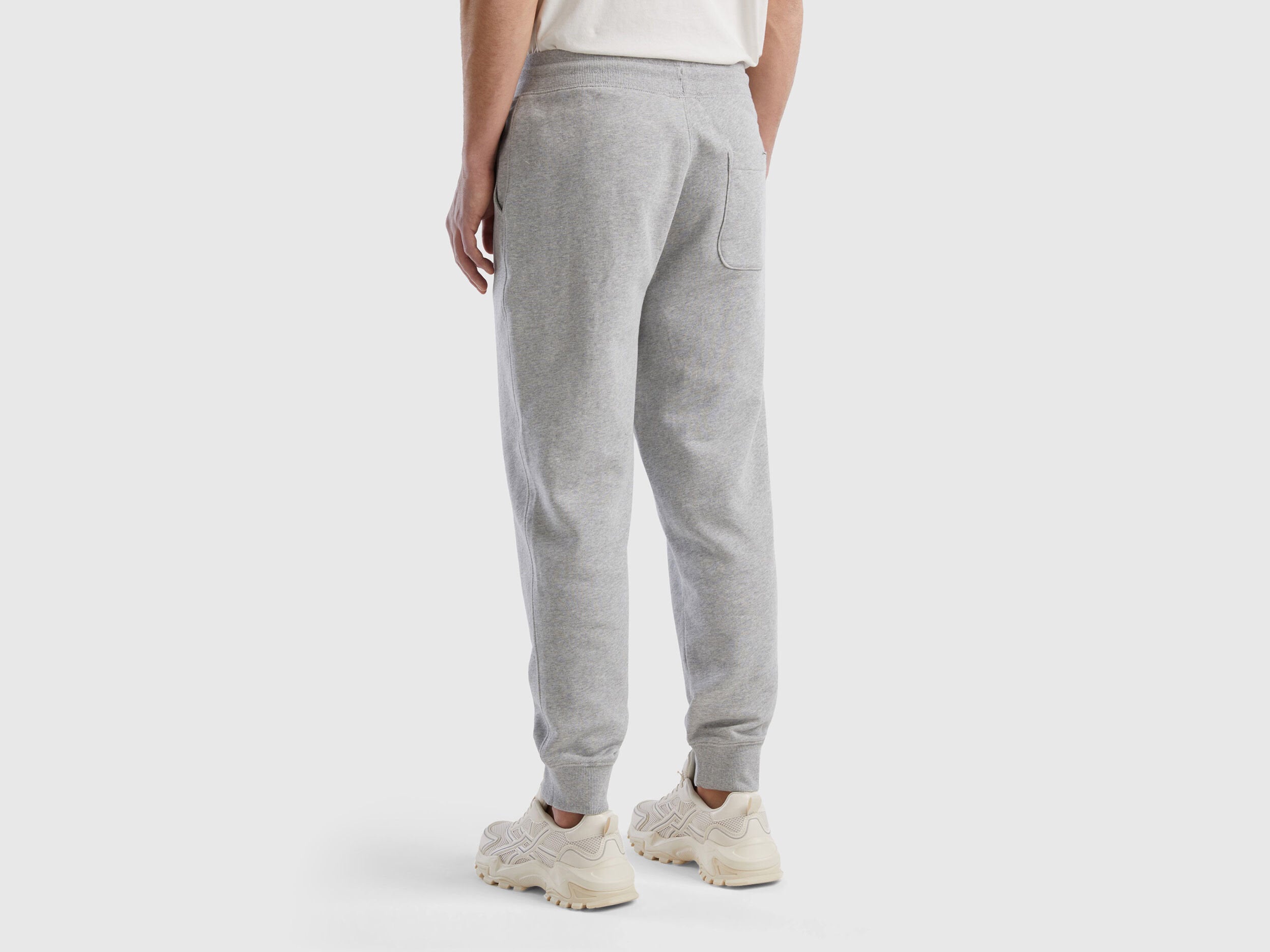 Sweat Joggers In 100% Cotton_3J68UF00K_501_02