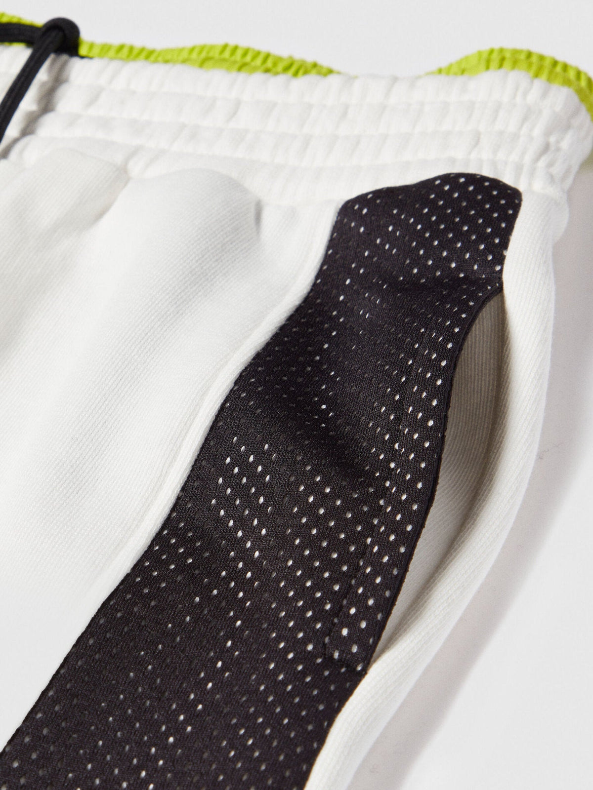 Sporty Joggers_3J68Xf01E_074_04