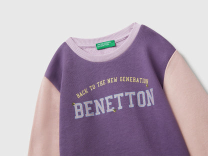 Benetton_Lavender_Sweatshirt with Glittery Print_3J70G10JR_901_03