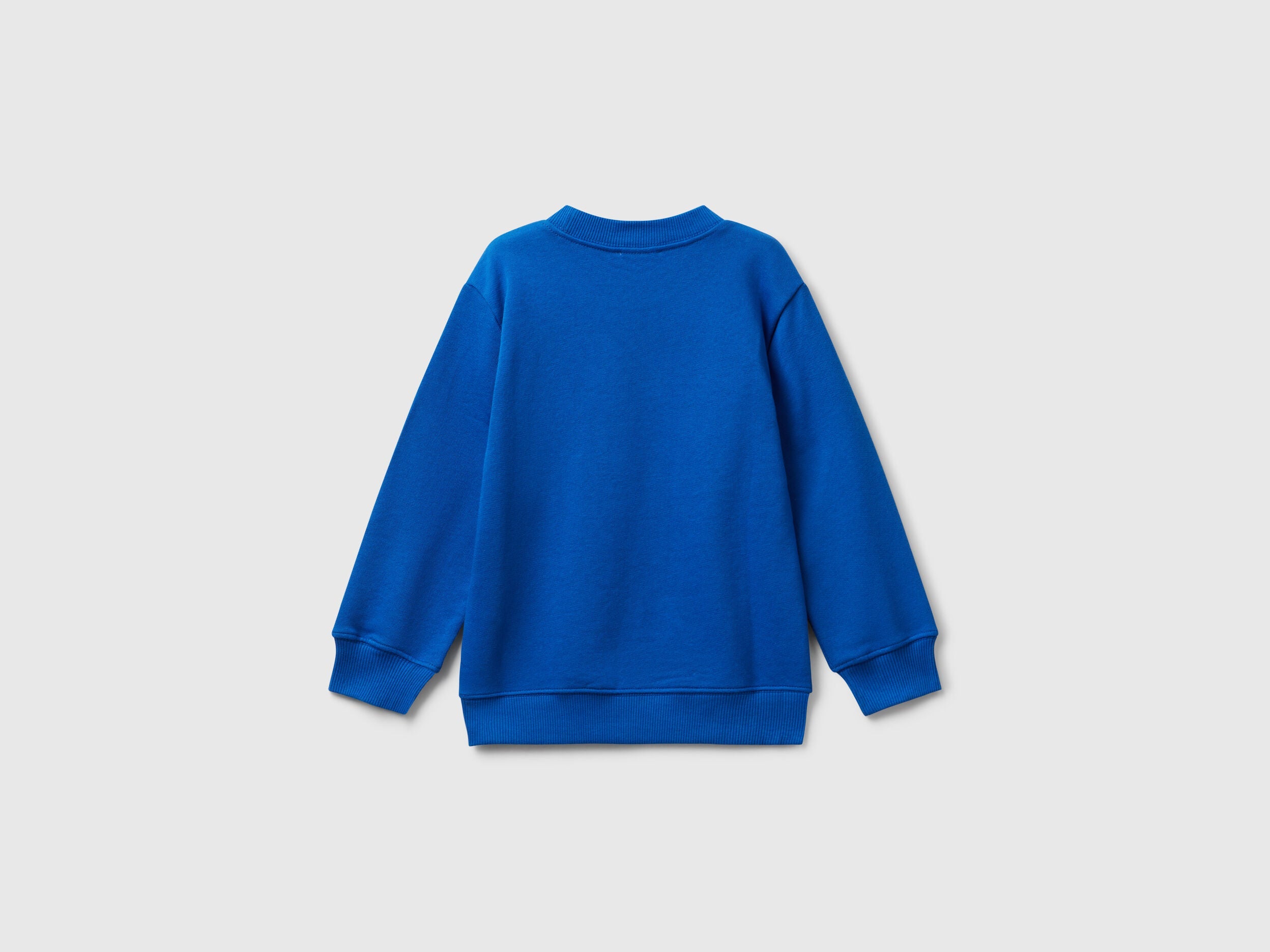 Benetton_Bright Blue_Regular Fit Sweatshirt with Print_3J70G10JY_19R_02