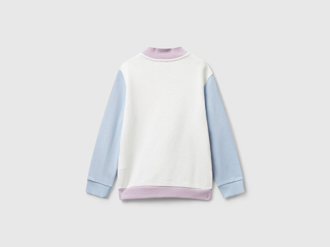 Benetton_Lavender_Hoodie with Glittery Print_3J70G503U_902_02