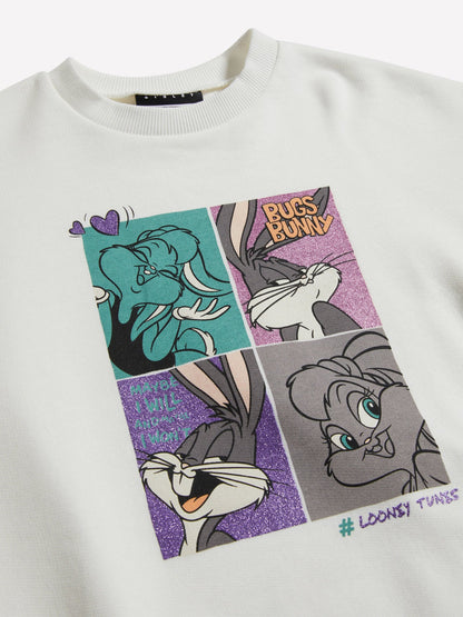 White Sweatshirt with ©Looney Tunes Print_3J70X104Y_074_02