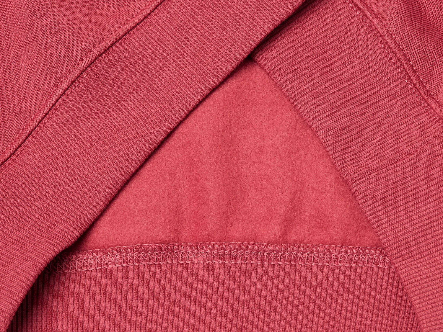 Benetton_Coral_Warm Sweatshirt in Cotton with Print_3J73C205C_39J_03
