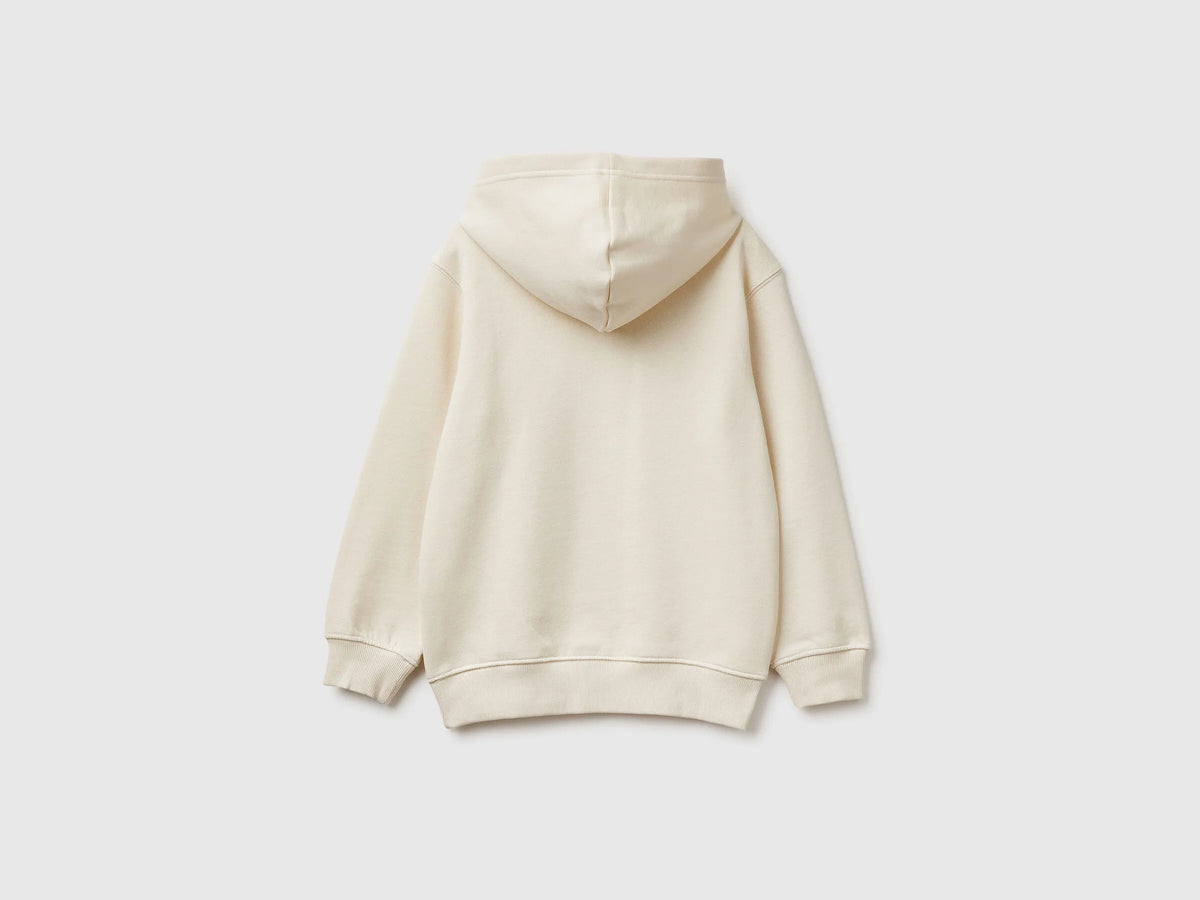 Benetton_Creamy White_Sweatshirt with Gamer Print_3J73C205I_3C9_02
