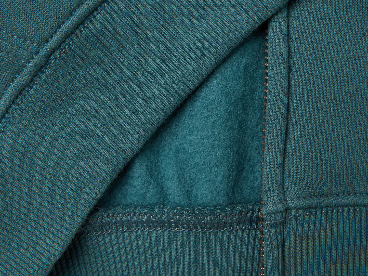 Benetton_Coral_Sweatshirt with Print_3J73C505N_39J_03