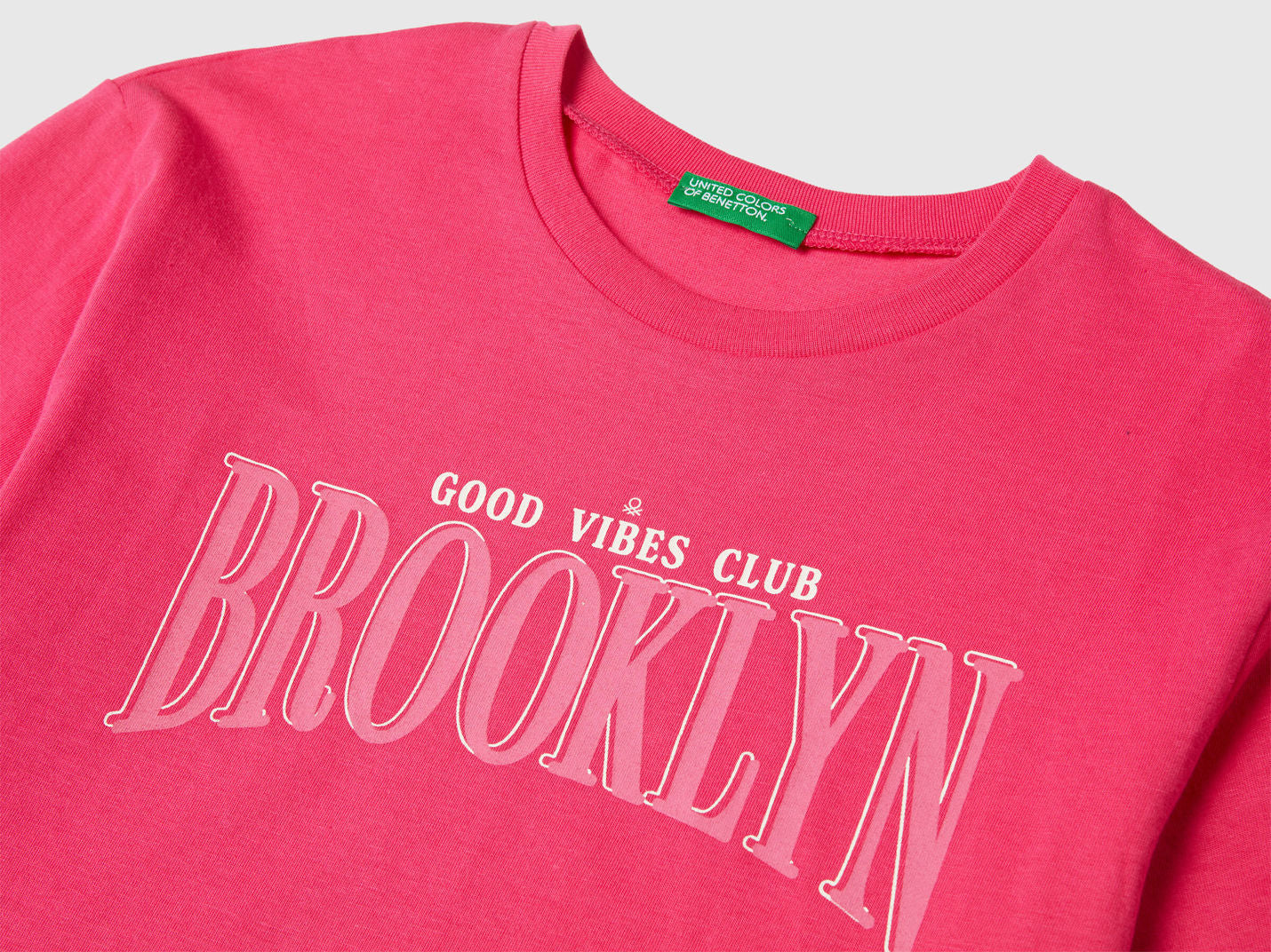 Benetton_Fuchsia_T-Shirt with Print_3JERC10QM_1A2_03