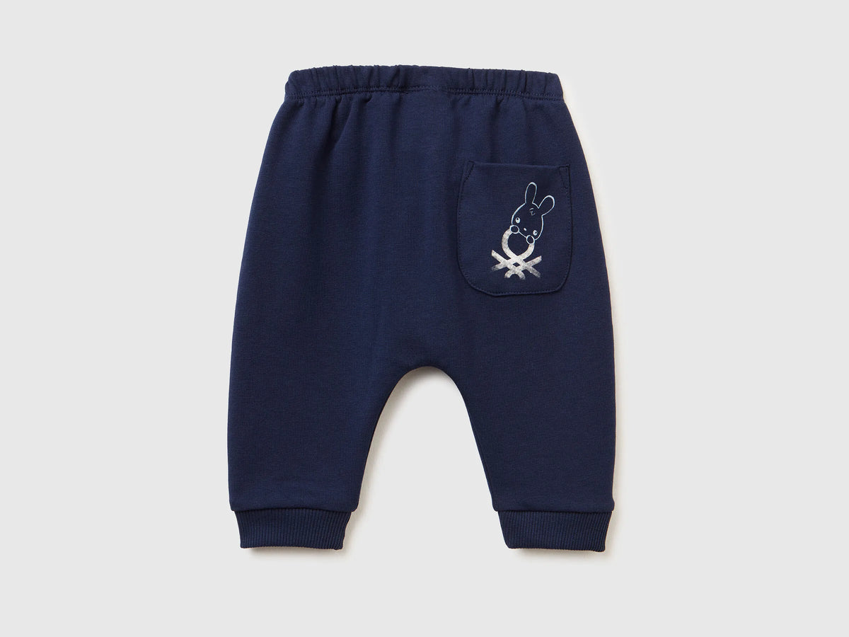 Benetton_Dark Blue_Warm Sweat Trousers with Pocket_3K1CAF02J_252_02