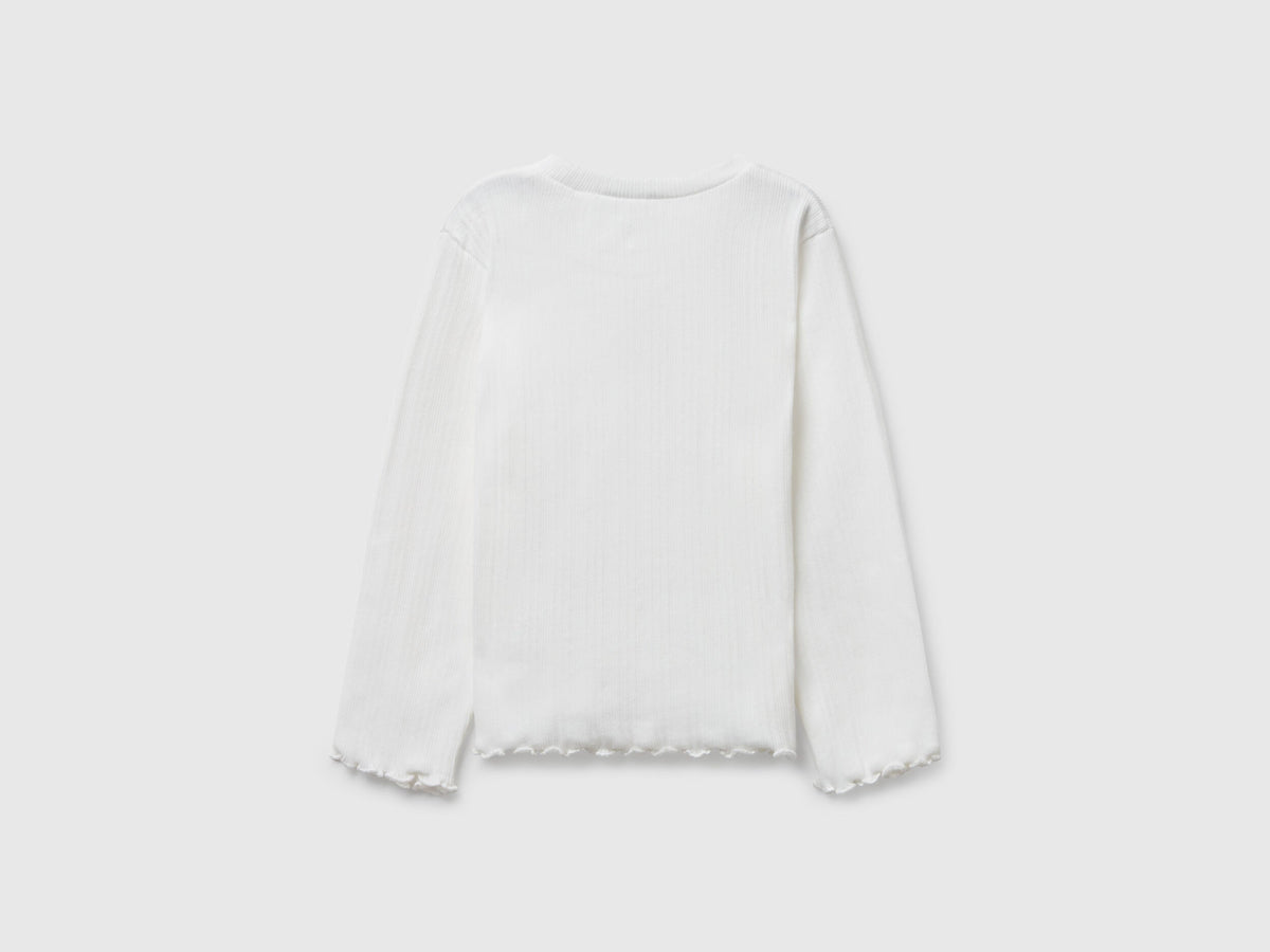 Benetton_Creamy White_T-Shirt with Embroidery_3KIEG10KK_074_02