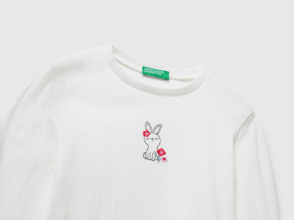 Benetton_Creamy White_T-Shirt with Embroidery_3KIEG10KK_074_03