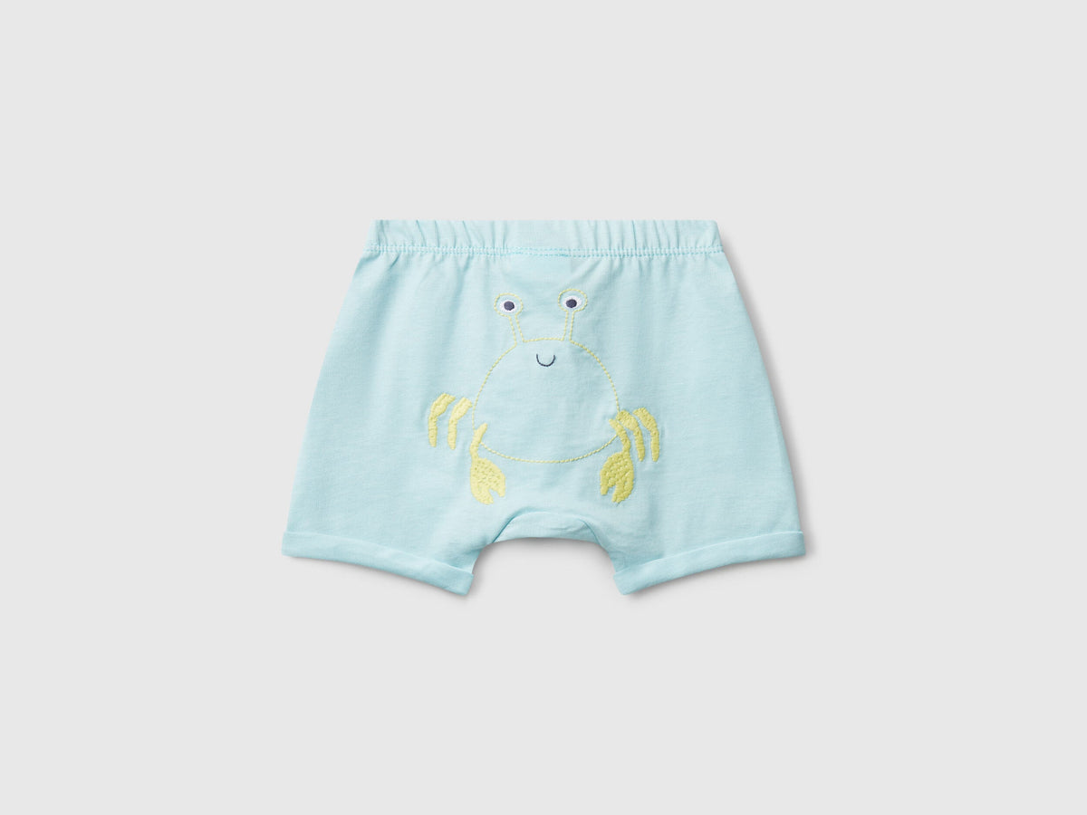 Benetton_Shorts with Patch on The Back_3MI5A900H_21J_02