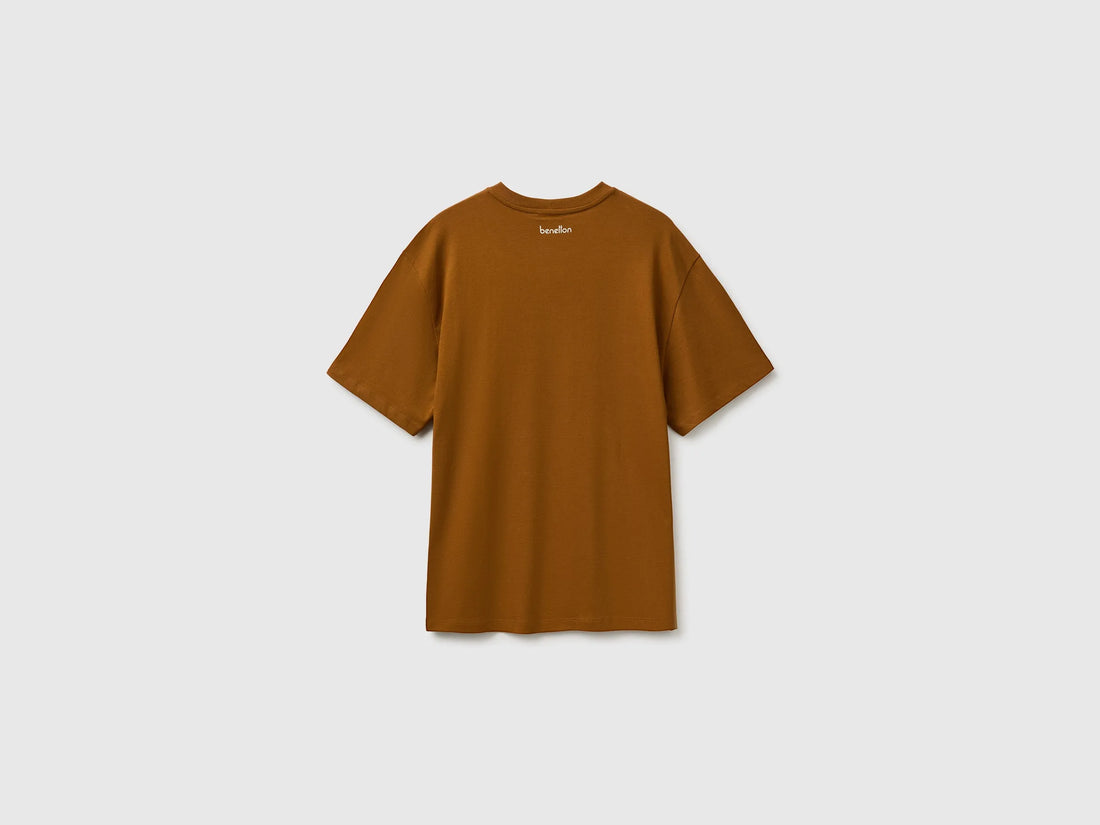 Benetton Brown Men Relaxed-Fit Printed T-Shirt in Organic Cotton SKU: 3MI5U10CU_30D Image 02