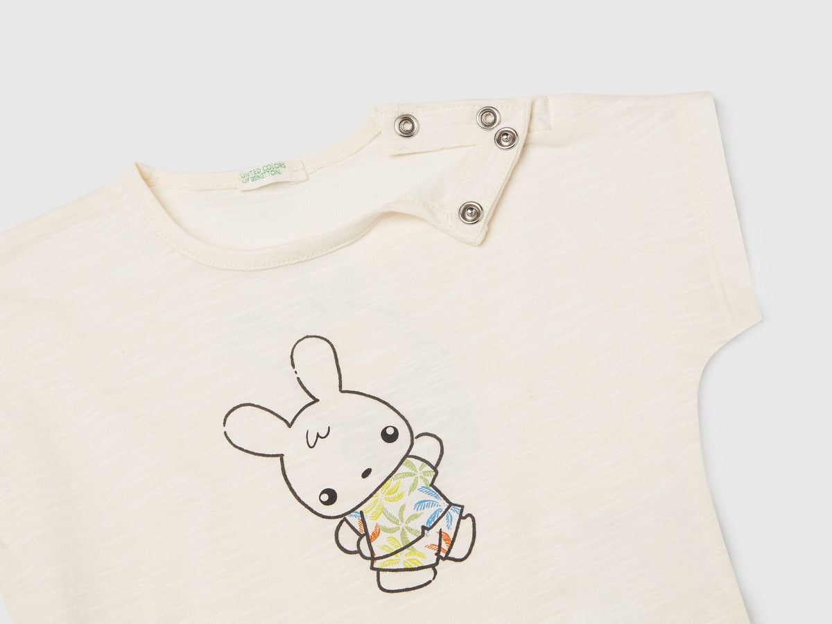 Benetton_Lightweight T-Shirt and Shorts Set_3O7SAK014_901_03