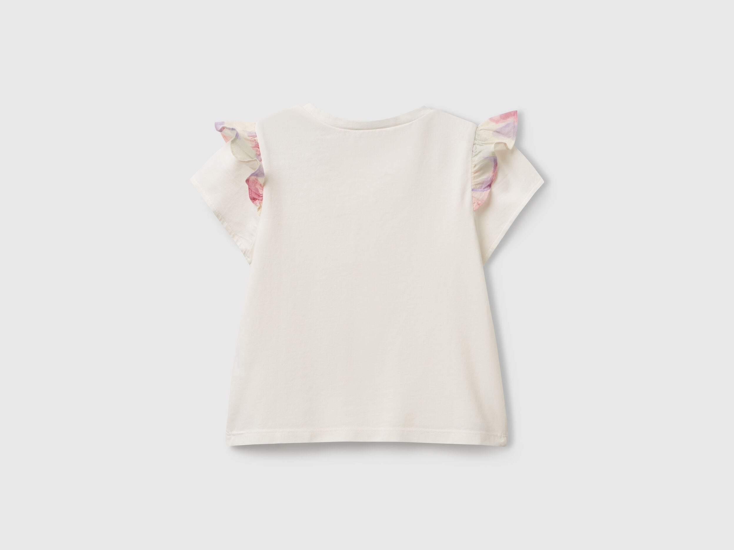 Benetton_T-Shirt with Cap Sleeves_3P4ZG10IV_0R2_02