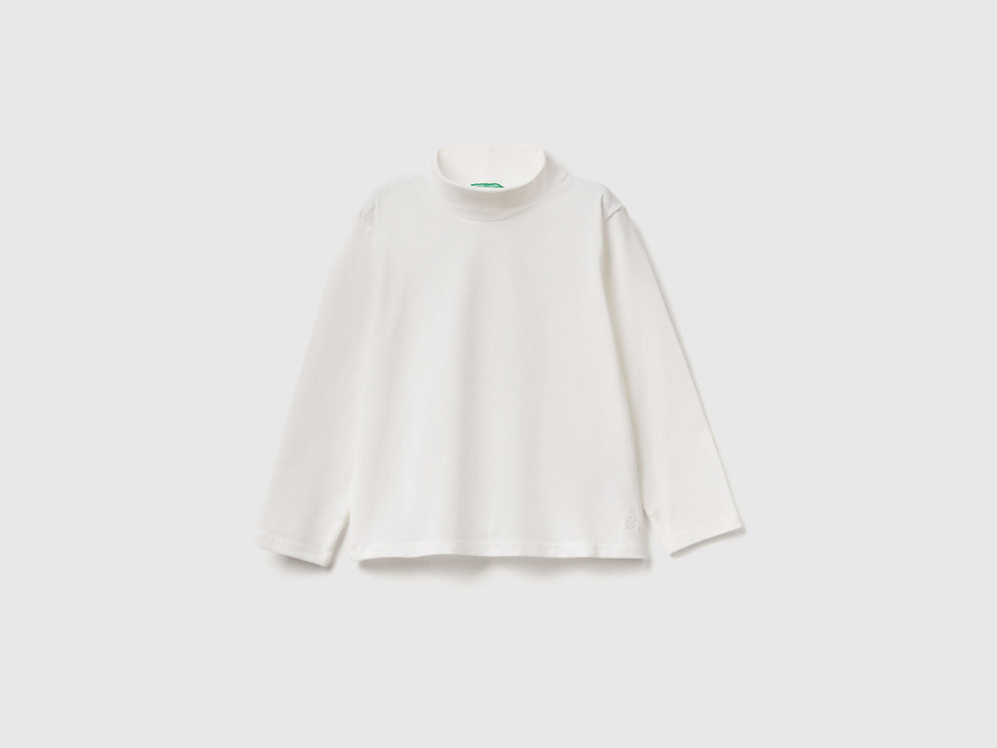 Benetton_Creamy White_Turtleneck T-Shirt in Stretch Cotton_3P4ZG200D_074_01