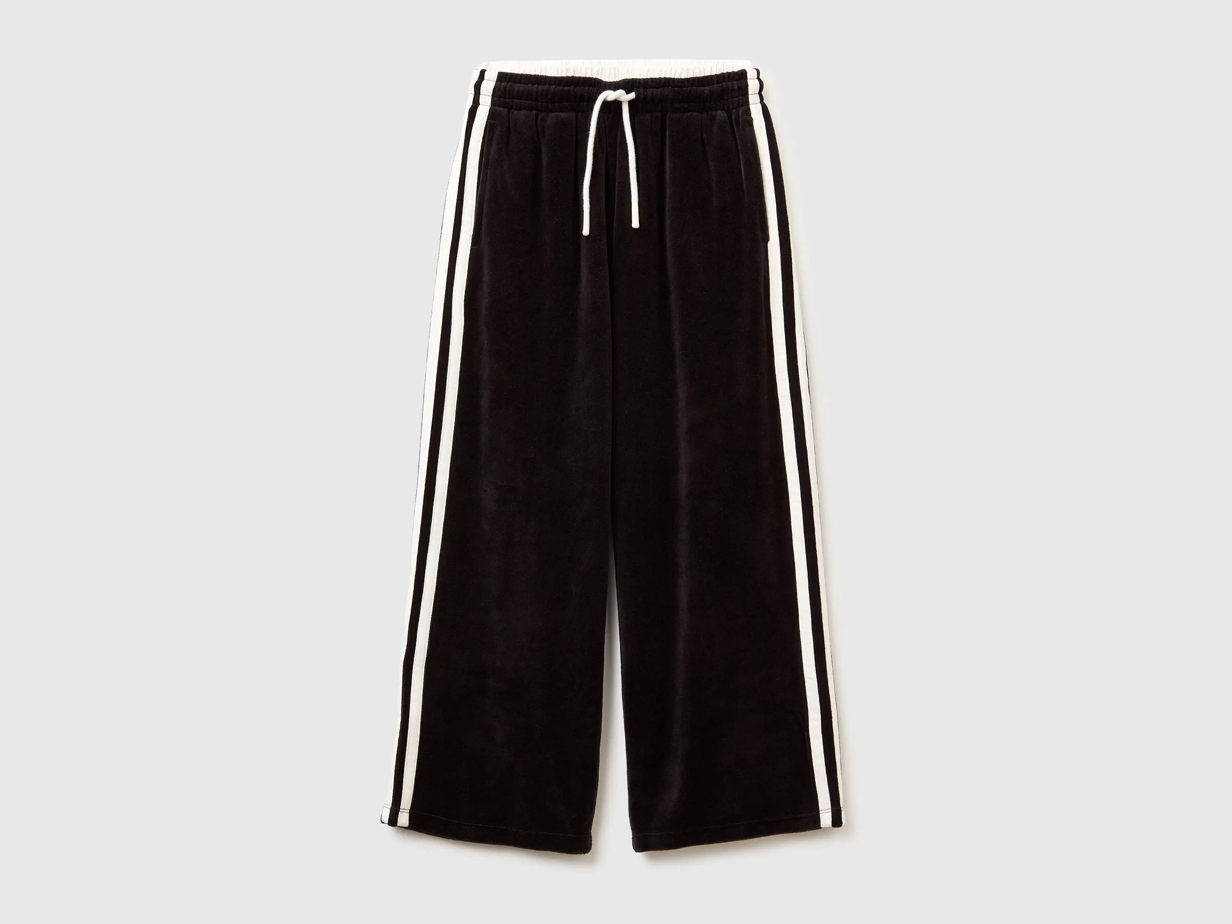 Benetton_Black_Wide Chenille Trousers_3UAPCF06T_100_01