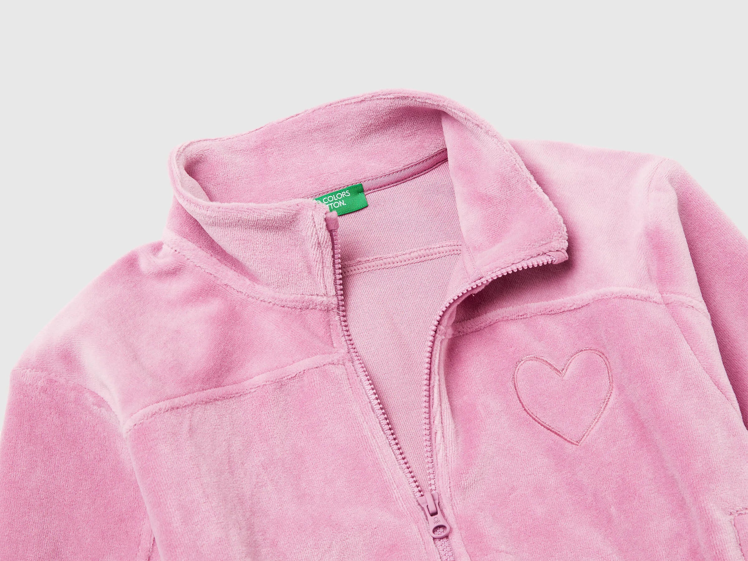 Benetton_Pink_Sweatshirt with Heart Embroidery_3UAPG5047_2G9_03