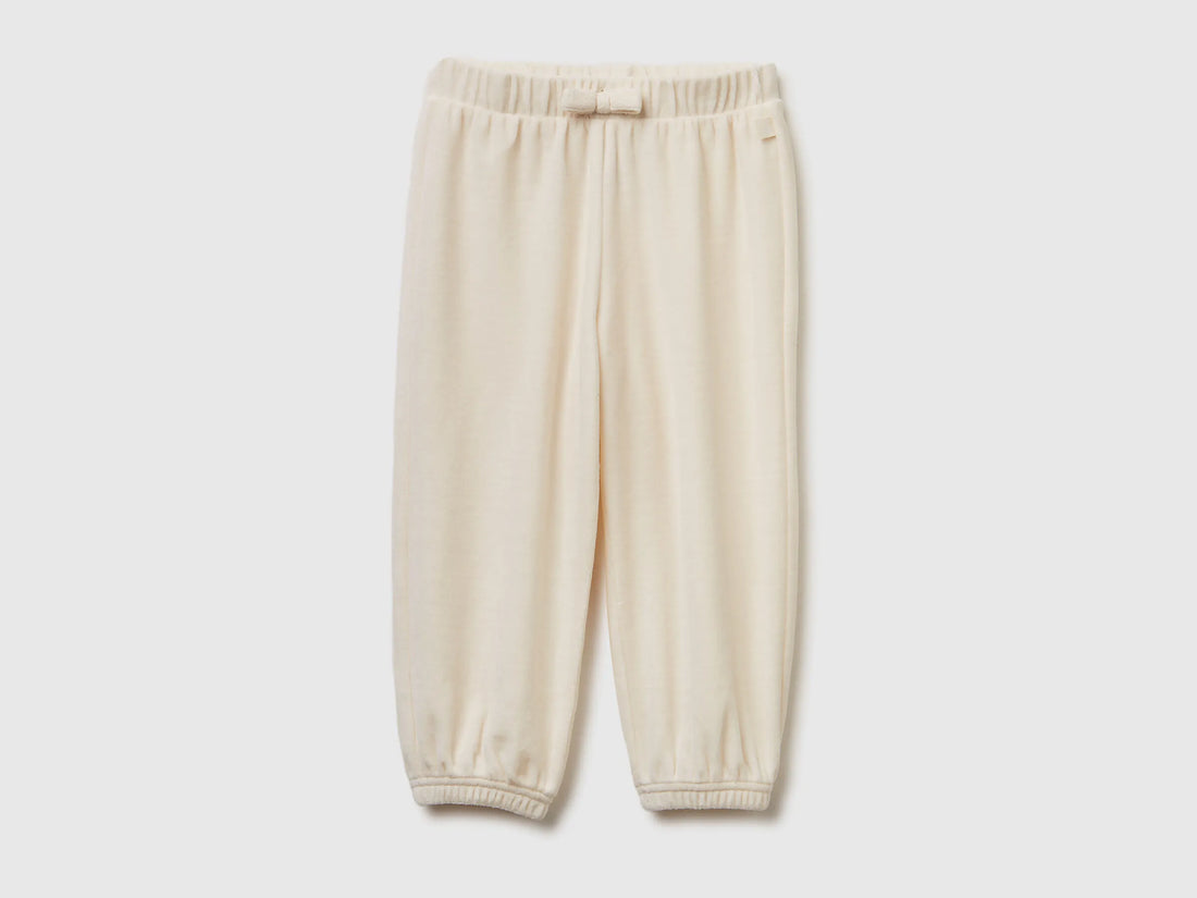 Benetton_Creamy White_Chenille Trousers_3UAPGF058_0R2_01