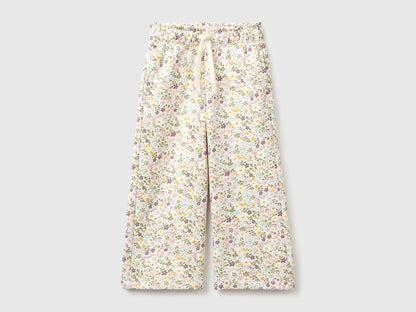 Benetton Creamy White Girls Wide-Leg Trousers in Printed Sweatshirt SKU: 3UHCGF05R_901 Image 01