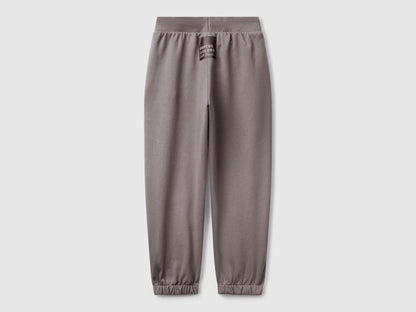 Benetton_Comfort Fit Sweatpants_3UNICF060_00W_02
