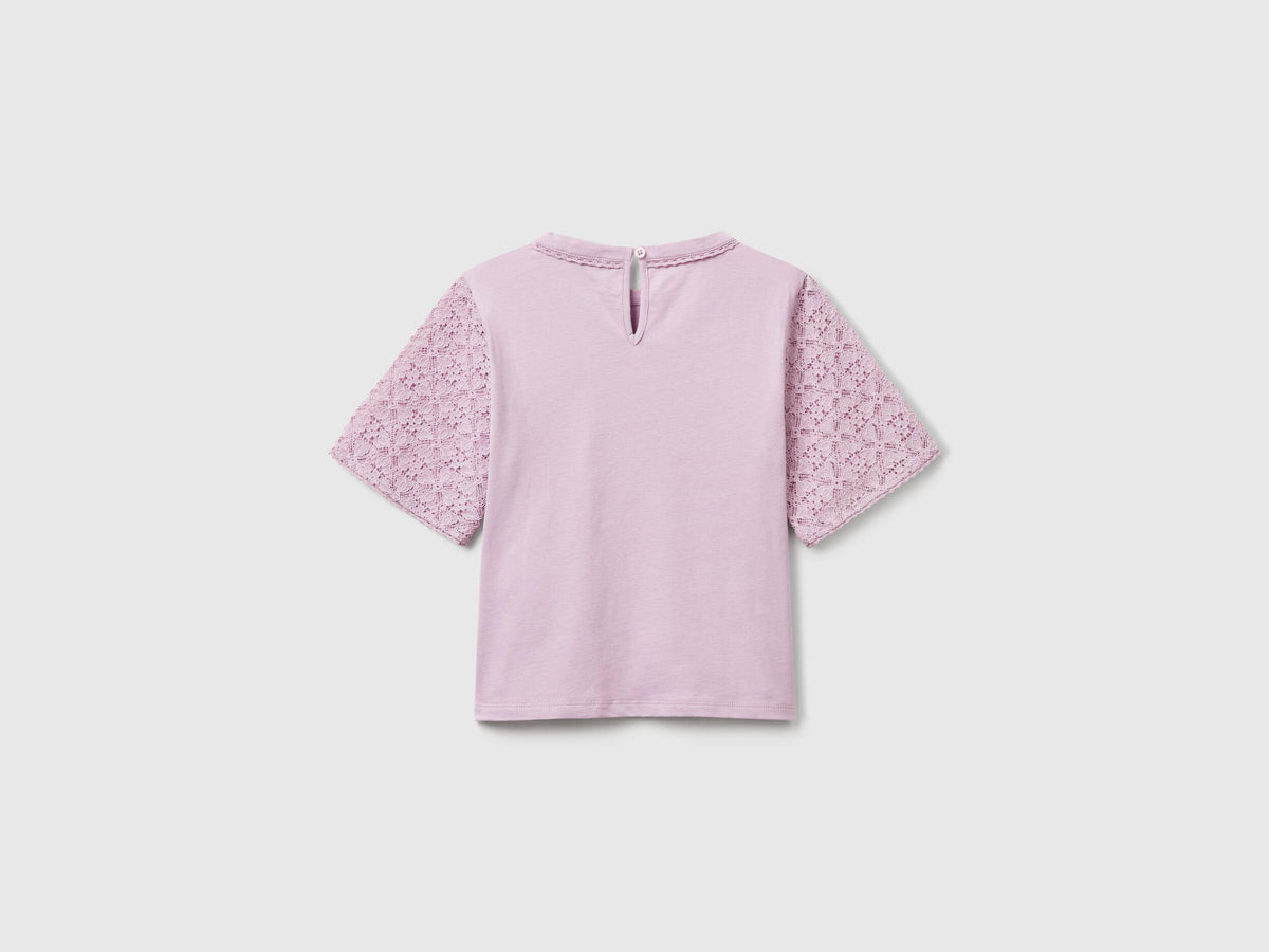 Benetton_T-Shirt with Lace Sleeve_3WYWC10O6_902_02