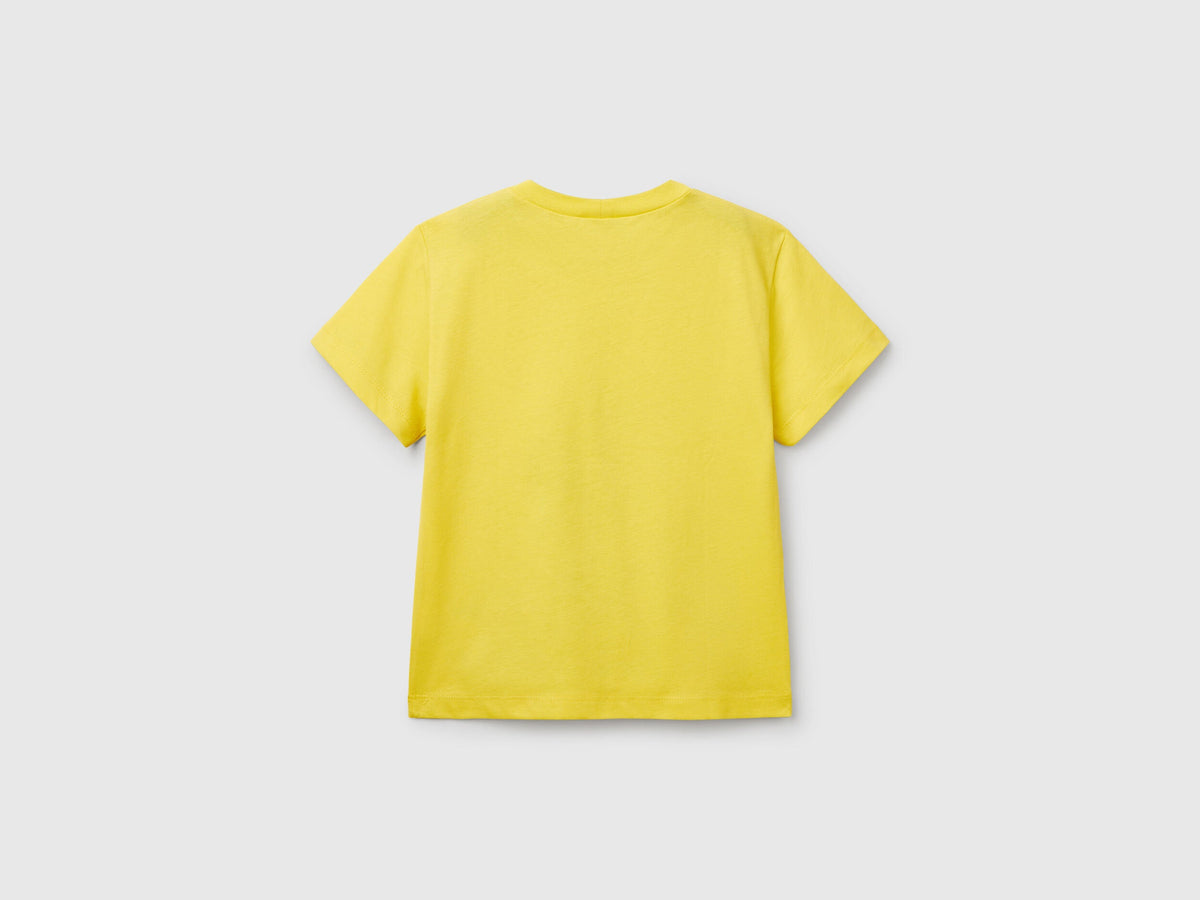Benetton_T-Shirt with Snoopy ©Peanuts Print_3X1SG10IB_1T1_02