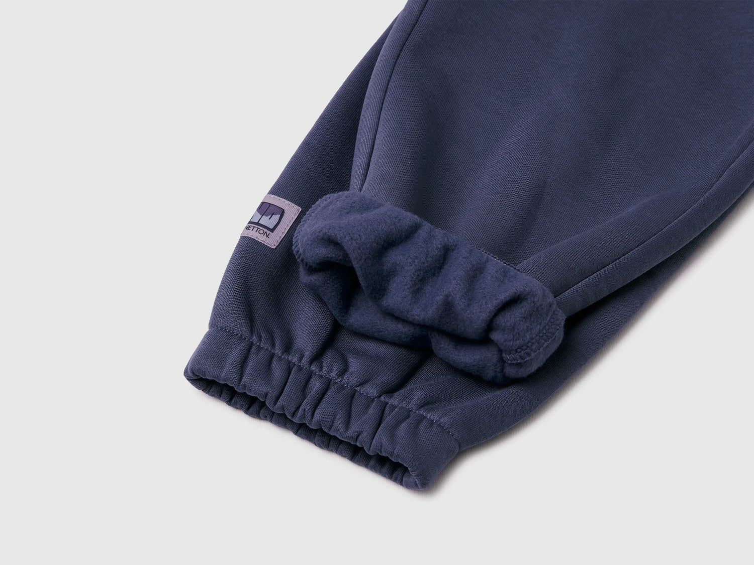 Benetton_Air Force Blue_Joggers in Warm Cotton_3YBPGF059_0J8_03