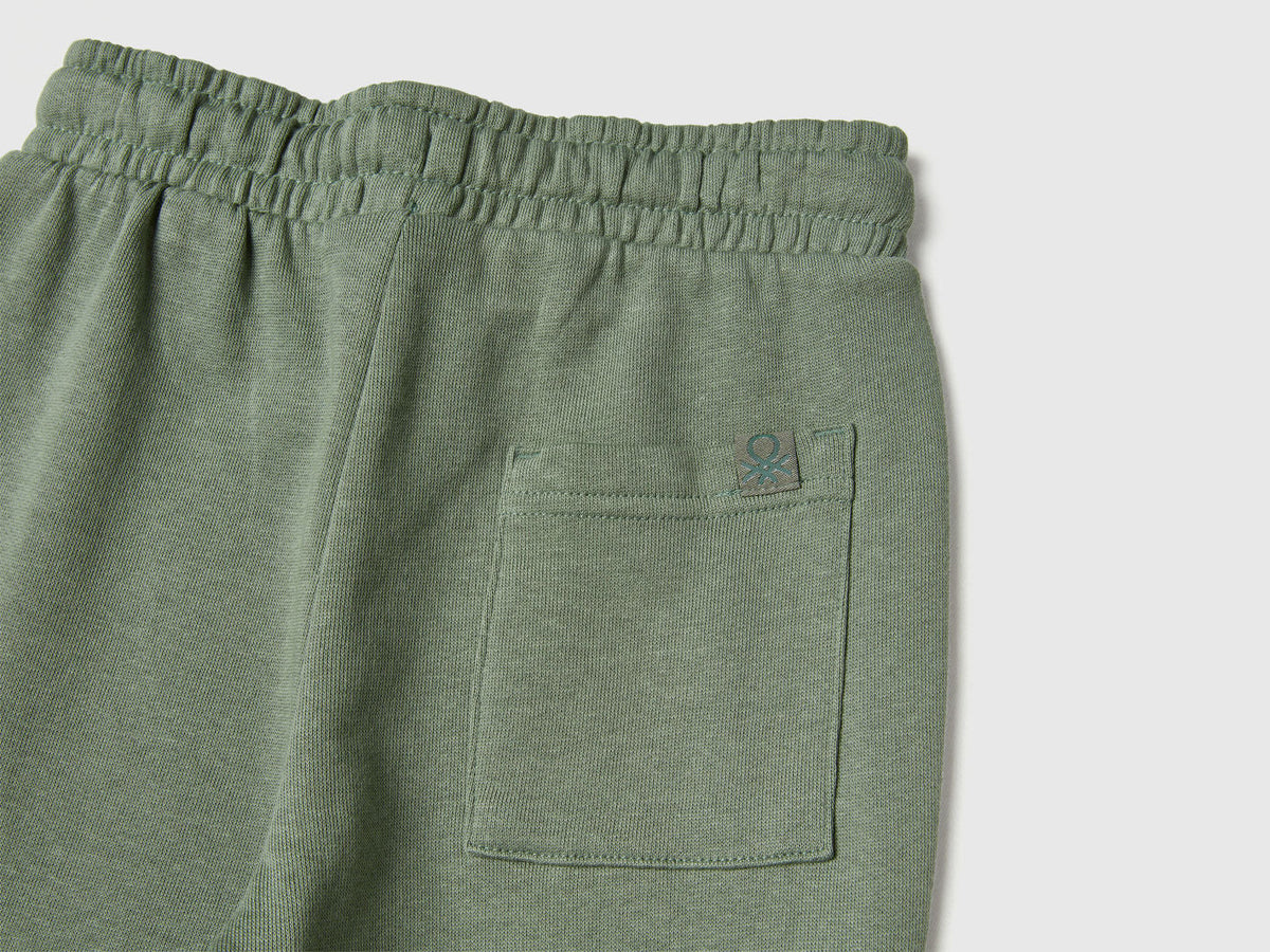 Benetton_Military Green_Outfit with Camouflage Print_3YWXGK00R_63T_04