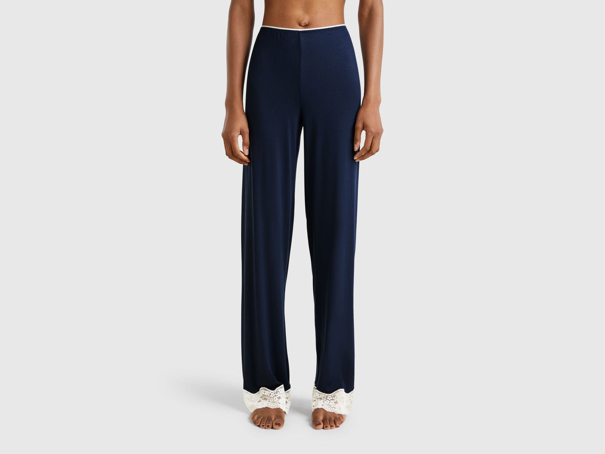 Benetton_Flowy Trousers with Lace_3Z123F04A_13C_02
