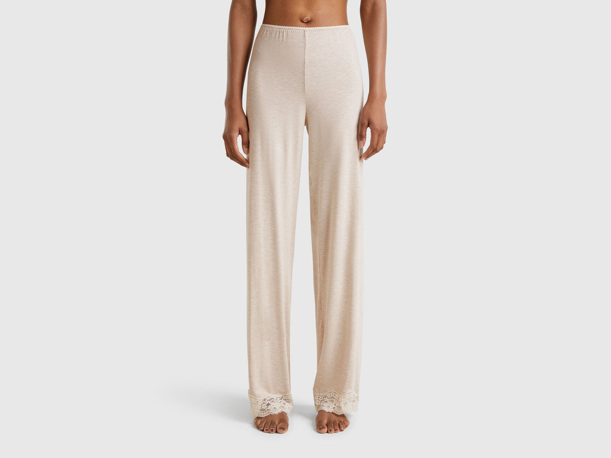 Benetton_Flowy Trousers with Lace_3Z123F04A_729_02