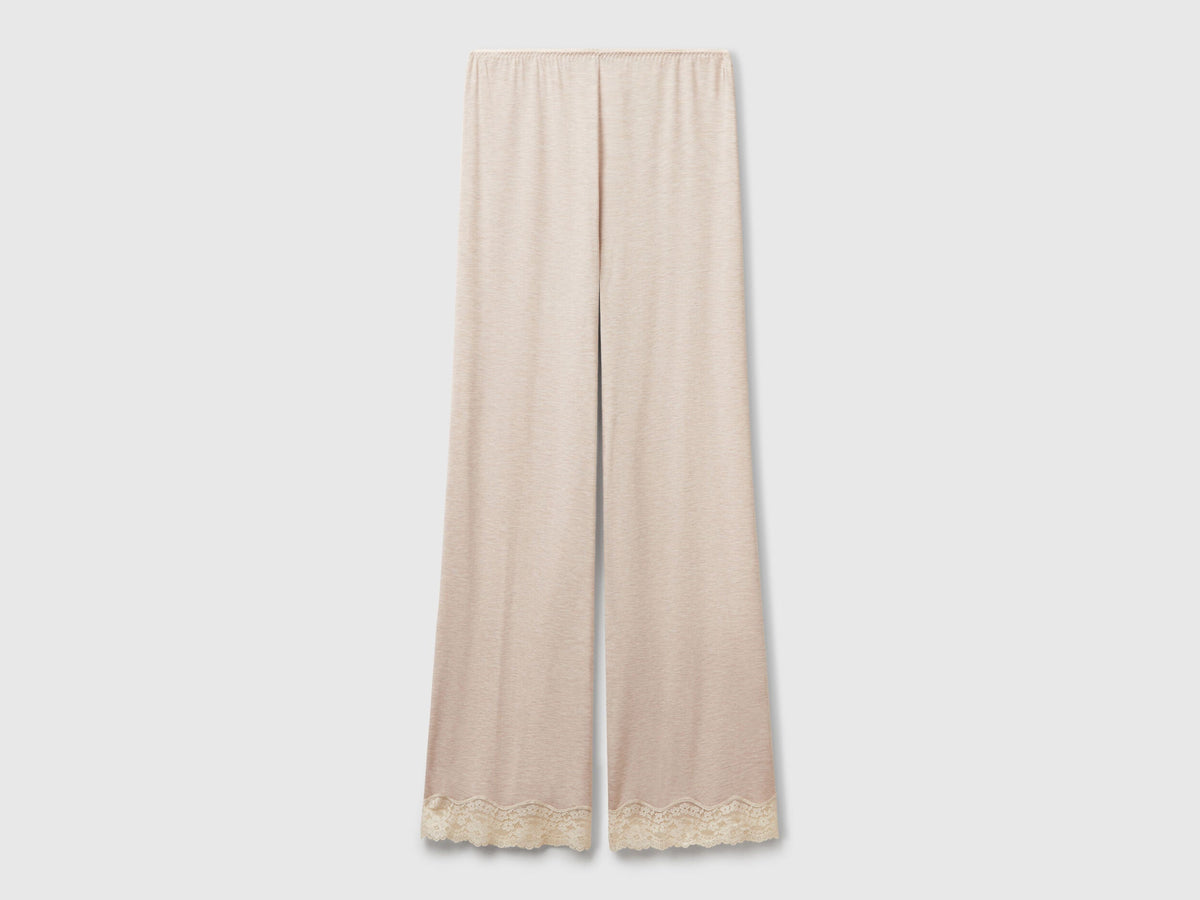 Benetton_Flowy Trousers with Lace_3Z123F04A_729_05