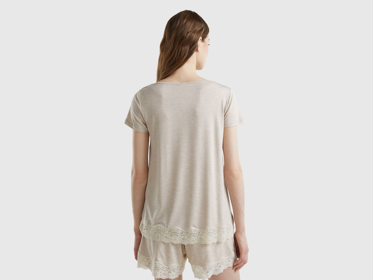 Benetton_Short Sleeve T-Shirts with Lace_3Z123M314_729_02