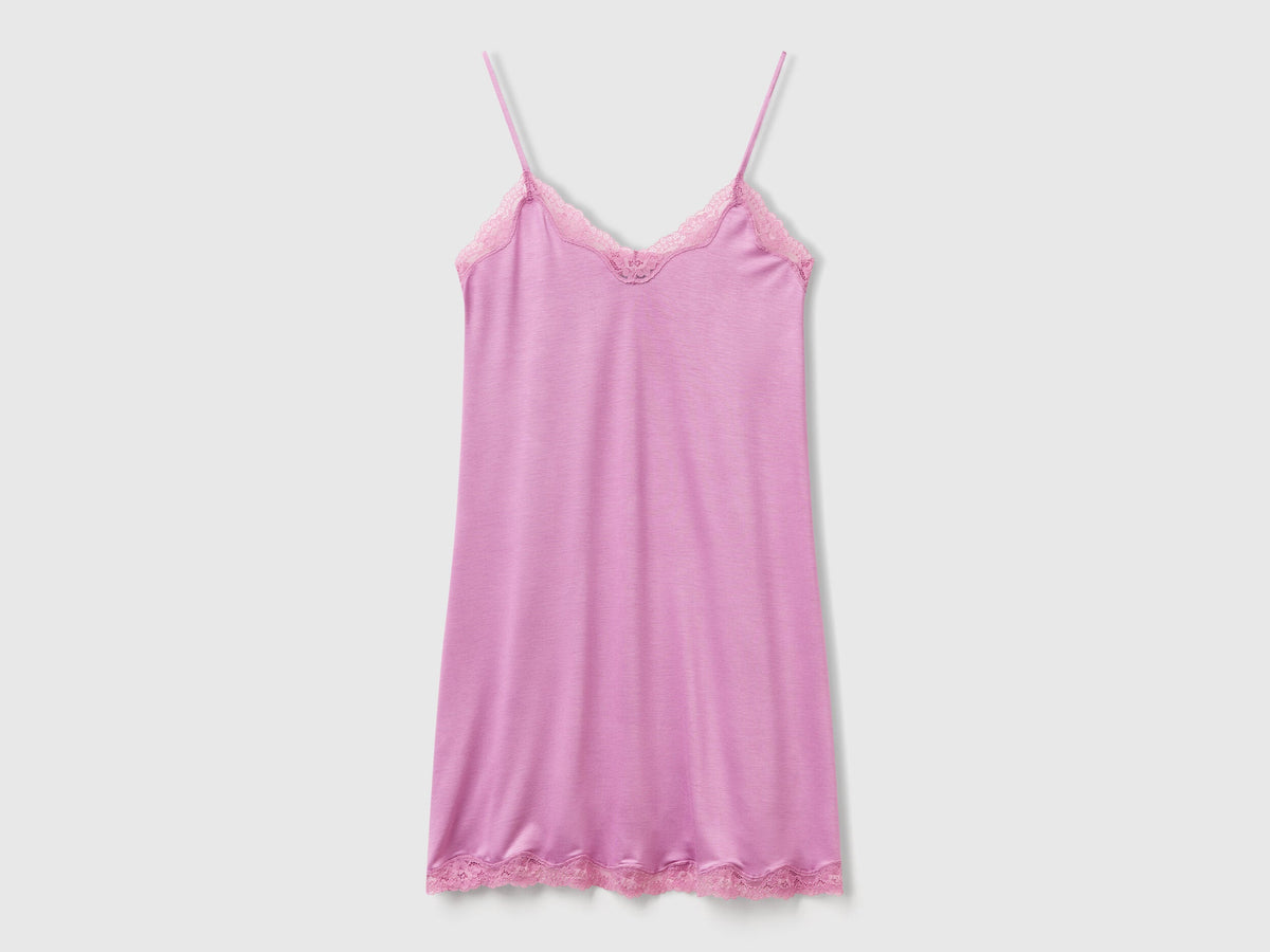 Benetton_Nightshirt with Lace Details_3Z123V00I_3Z4_03