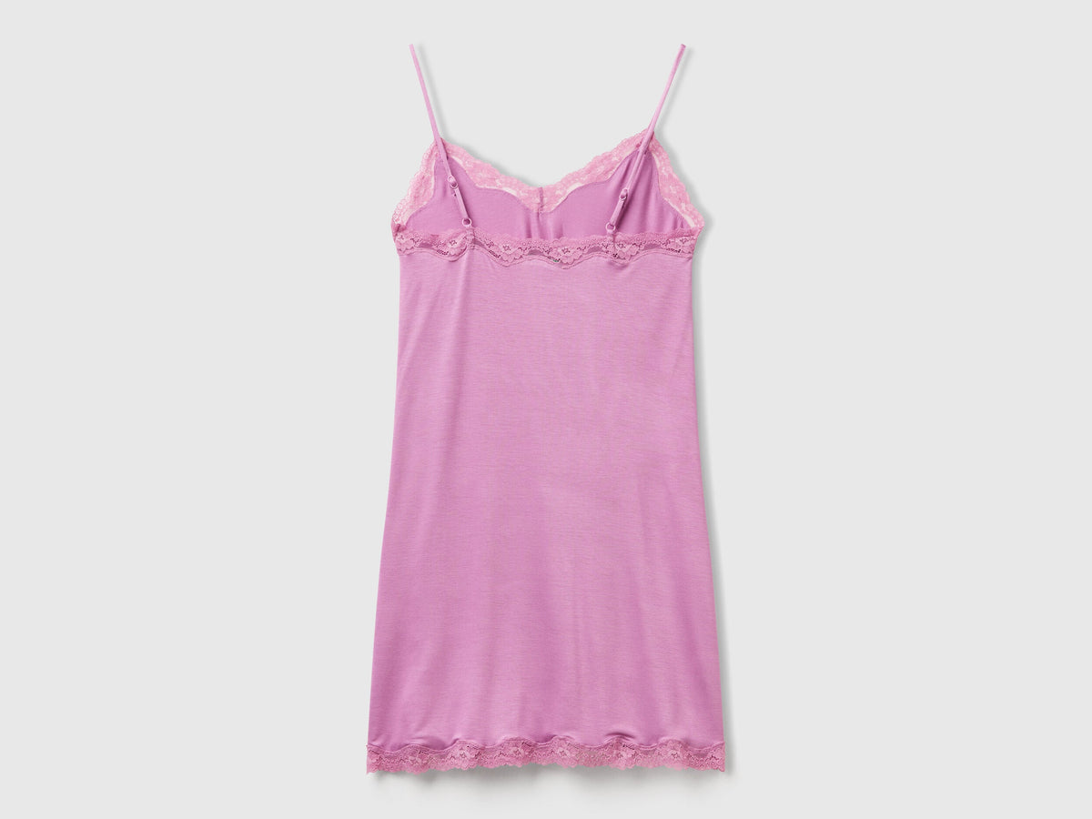 Benetton_Nightshirt with Lace Details_3Z123V00I_3Z4_04