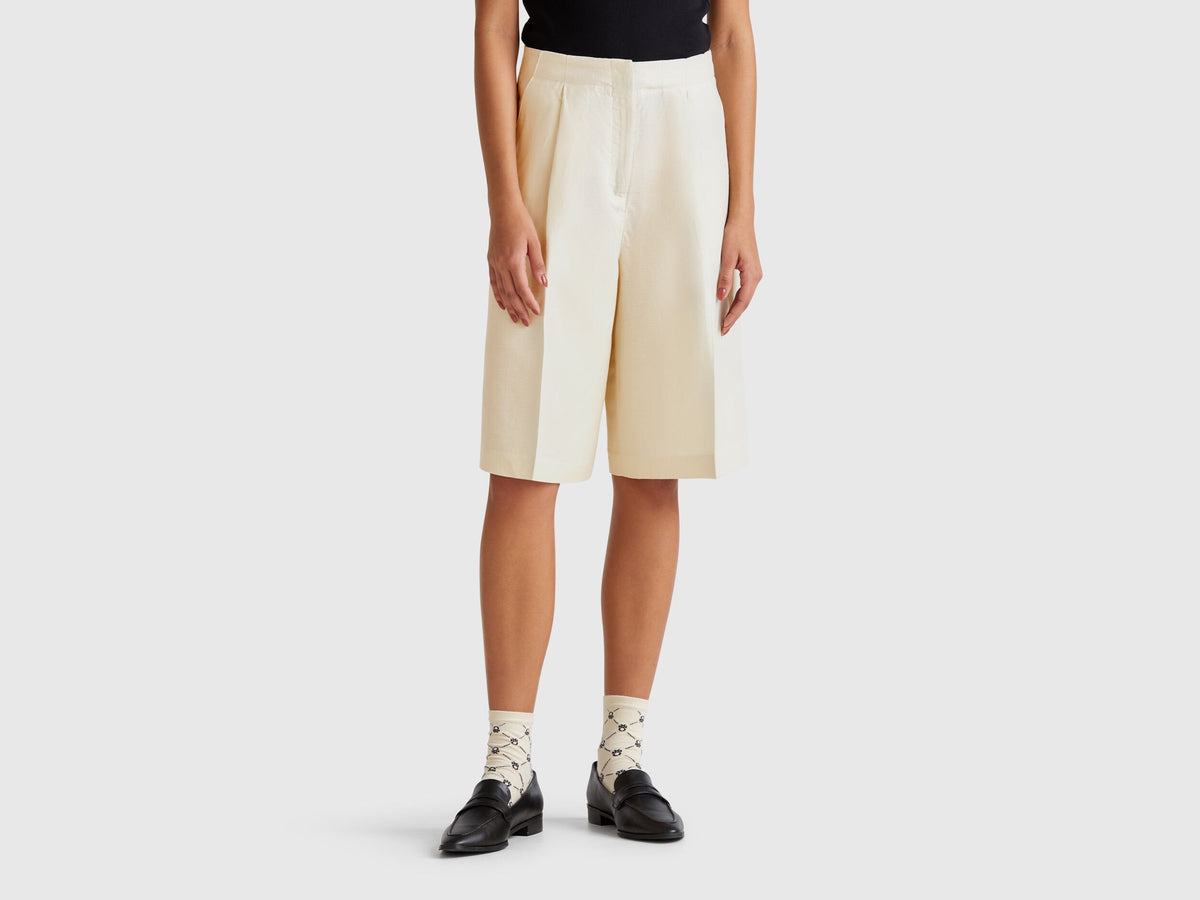 Benetton_Knee-Length Bermudas in Linen Blend_45BVD9026_152_02