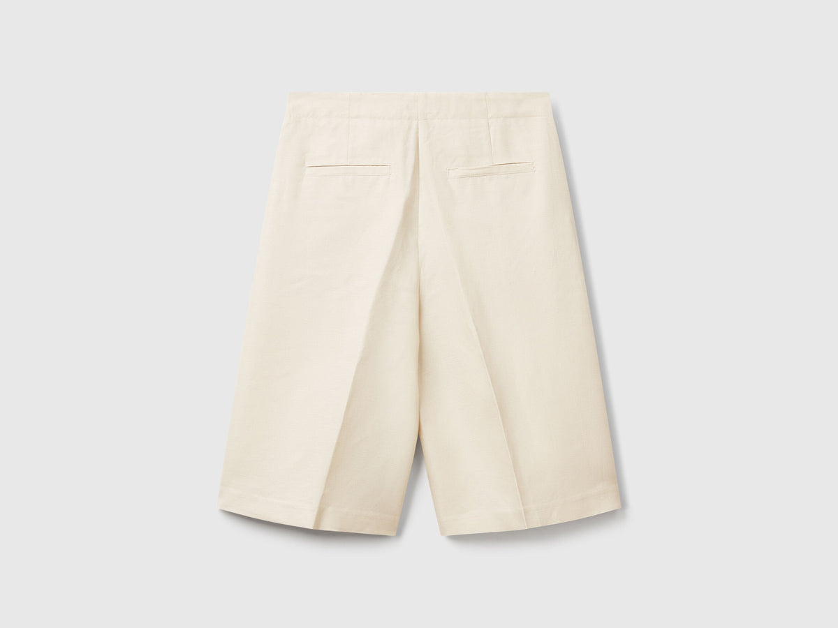 Benetton_Knee-Length Bermudas in Linen Blend_45BVD9026_152_05