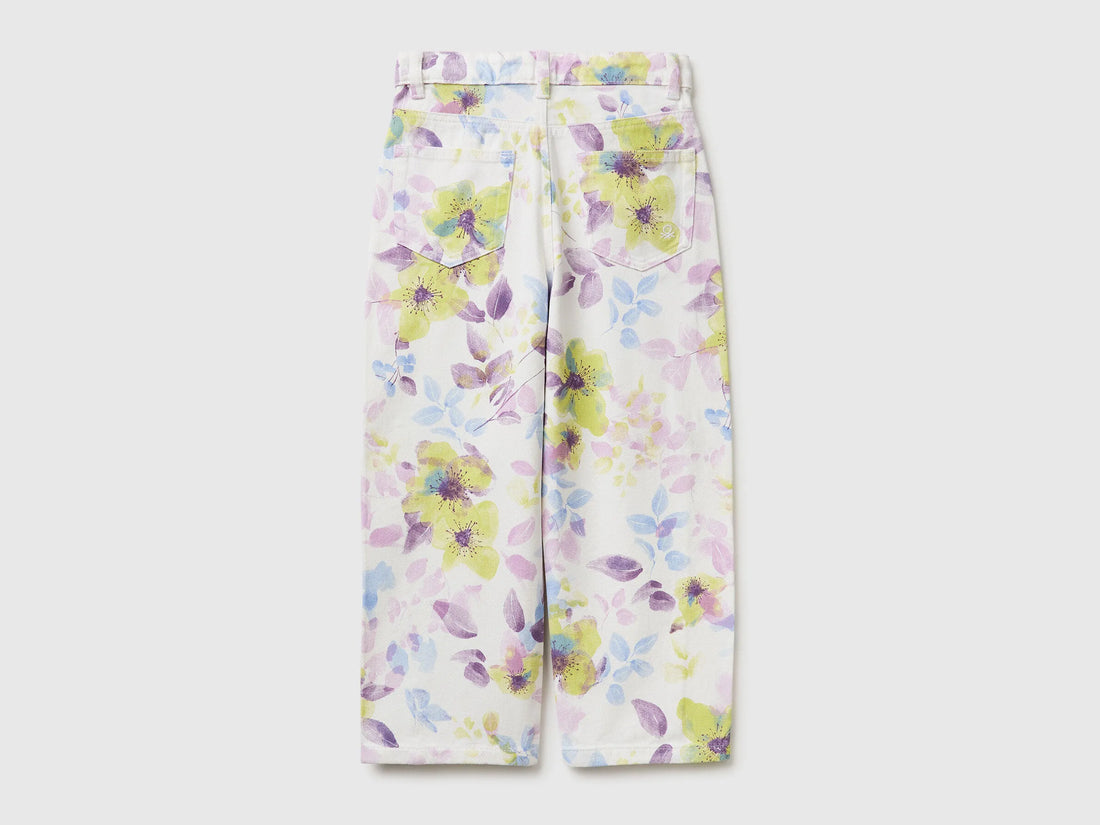 Benetton White Girls Baggy Fit Floral Trousers SKU: 47PPCF05S_67P Image 02