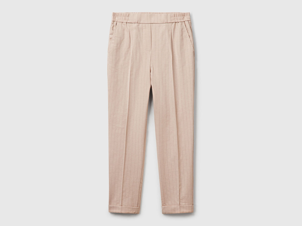 Benetton_Regular Fit Pinstriped Trousers_49KBDF090_901_04