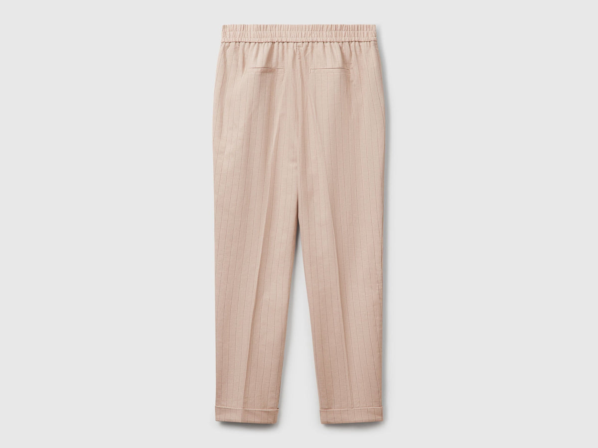 Benetton_Regular Fit Pinstriped Trousers_49KBDF090_901_05