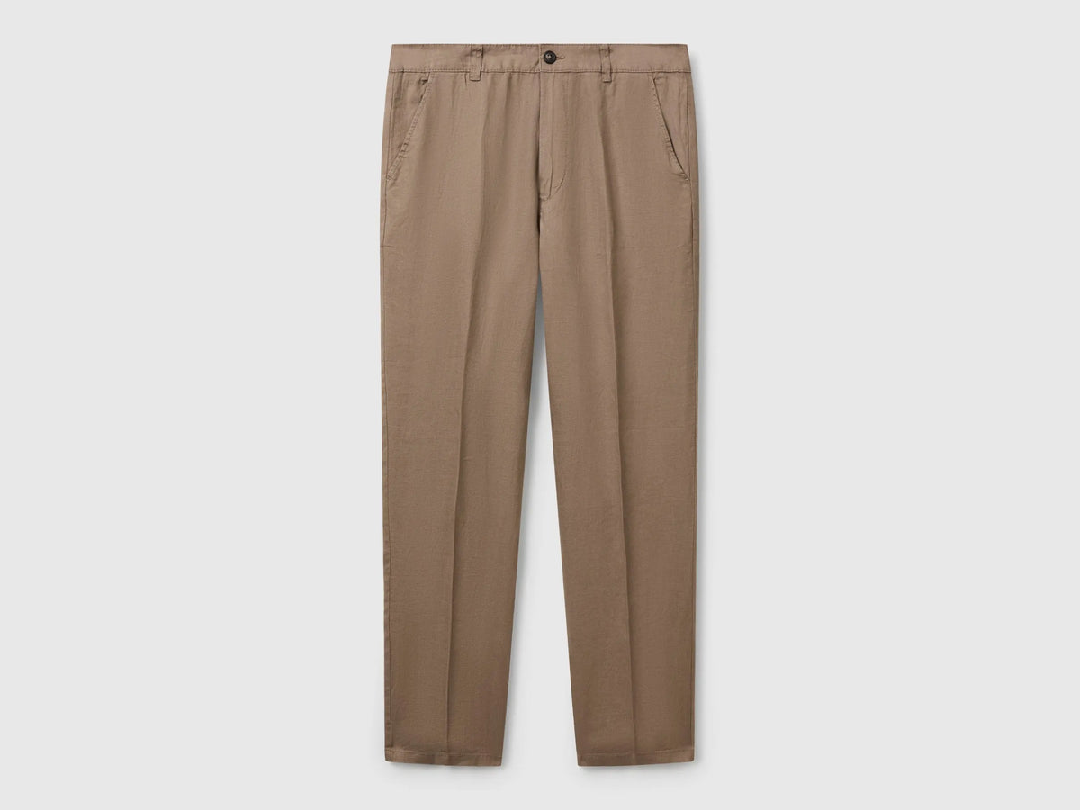 Benetton Brown Men Chinos in Pure Linen SKU: 4AGH55HW8_04B Image 01