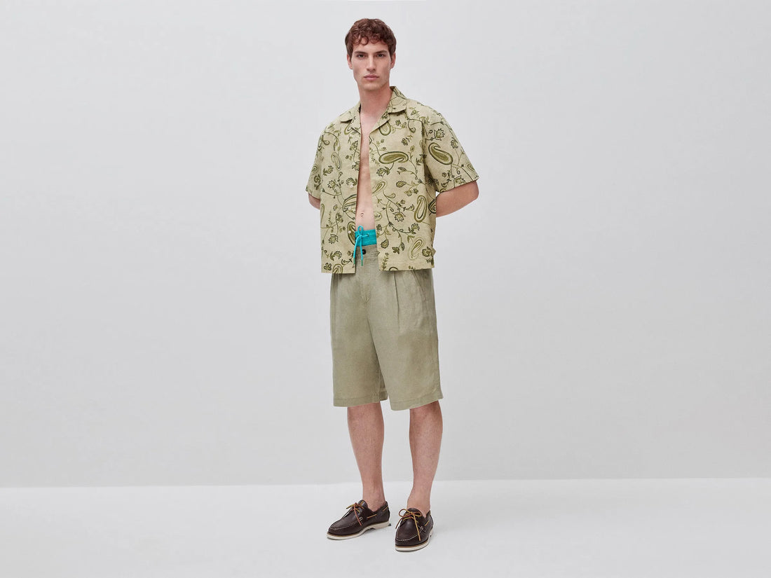 Benetton Light green Men Pure Linen Bermuda Shorts SKU: 4AGHU900Z_0W9 Image 01