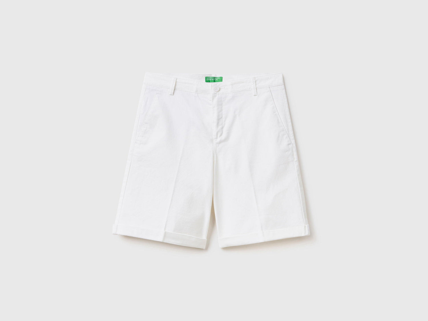 Bermudas In Stretch Cotton_4CV0592G5_101_04