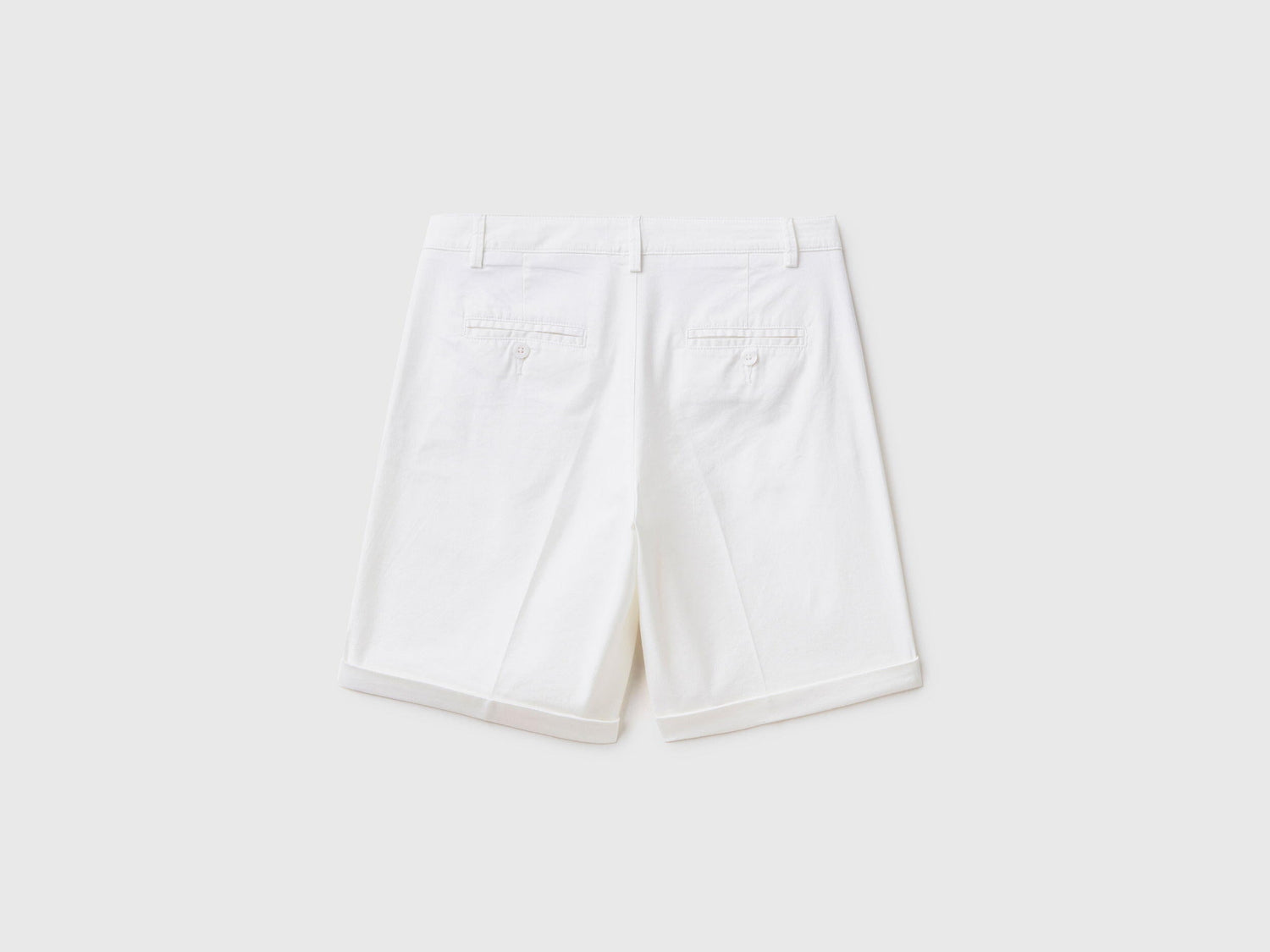 Bermudas In Stretch Cotton_4CV0592G5_101_05