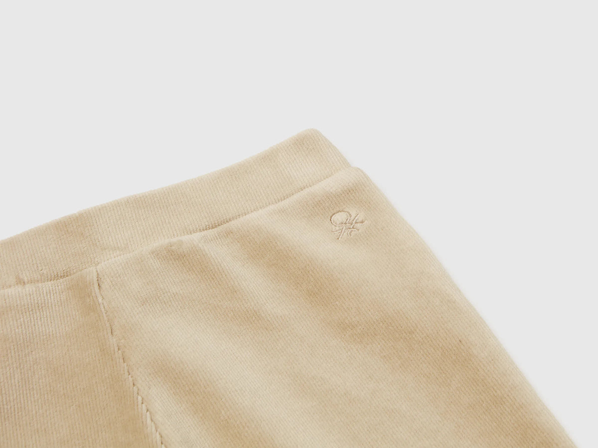 Benetton_Beige_Wide Chenille Trousers_4DZBGF01E_1K3_03