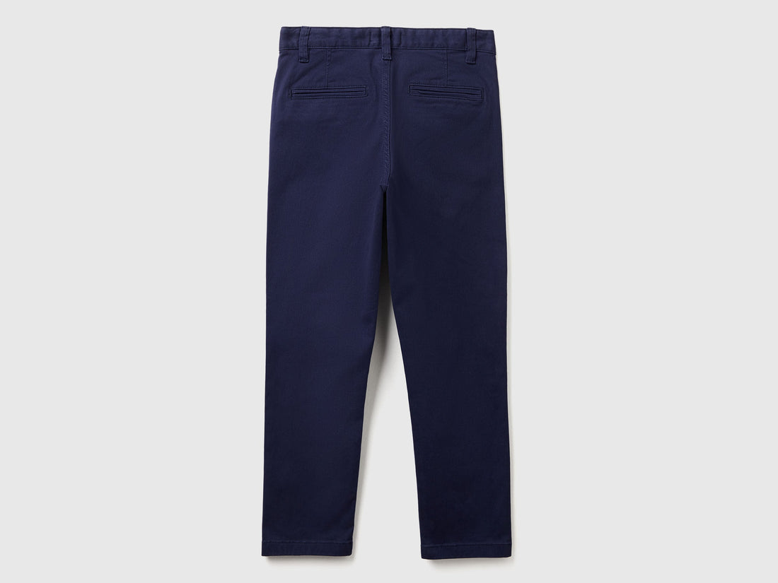 Benetton_Dark Blue_Slim Fit Chinos in Stretch Cotton_4HM6CF04X_252_02