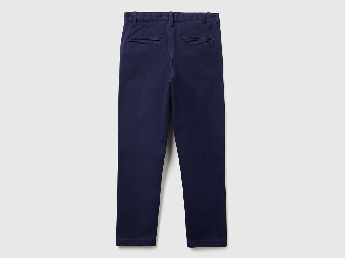 Benetton_Dark Blue_Slim Fit Chinos in Stretch Cotton_4HM6CF04X_252_02