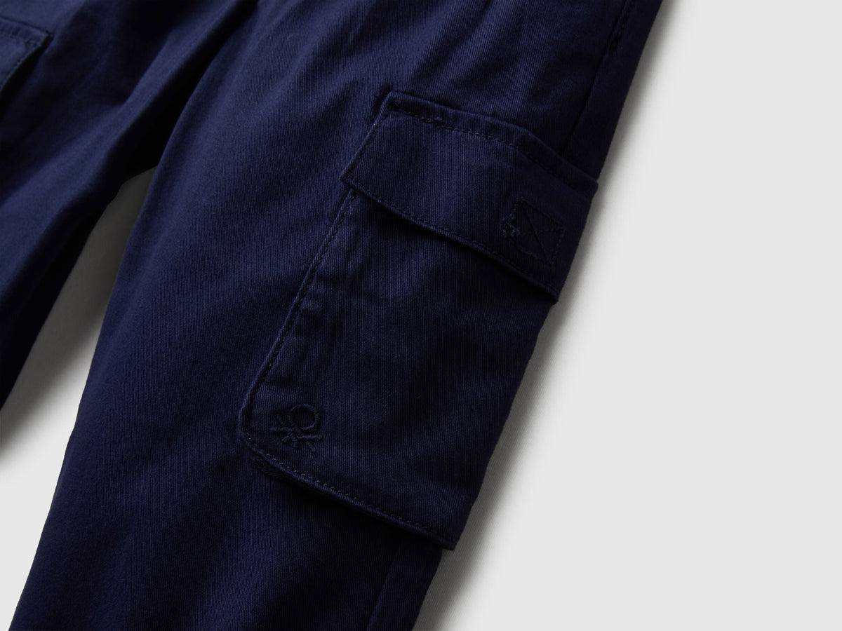Benetton_Dark Blue_Cargo Trousers with Drawstring_4HM6GF01Z_252_03