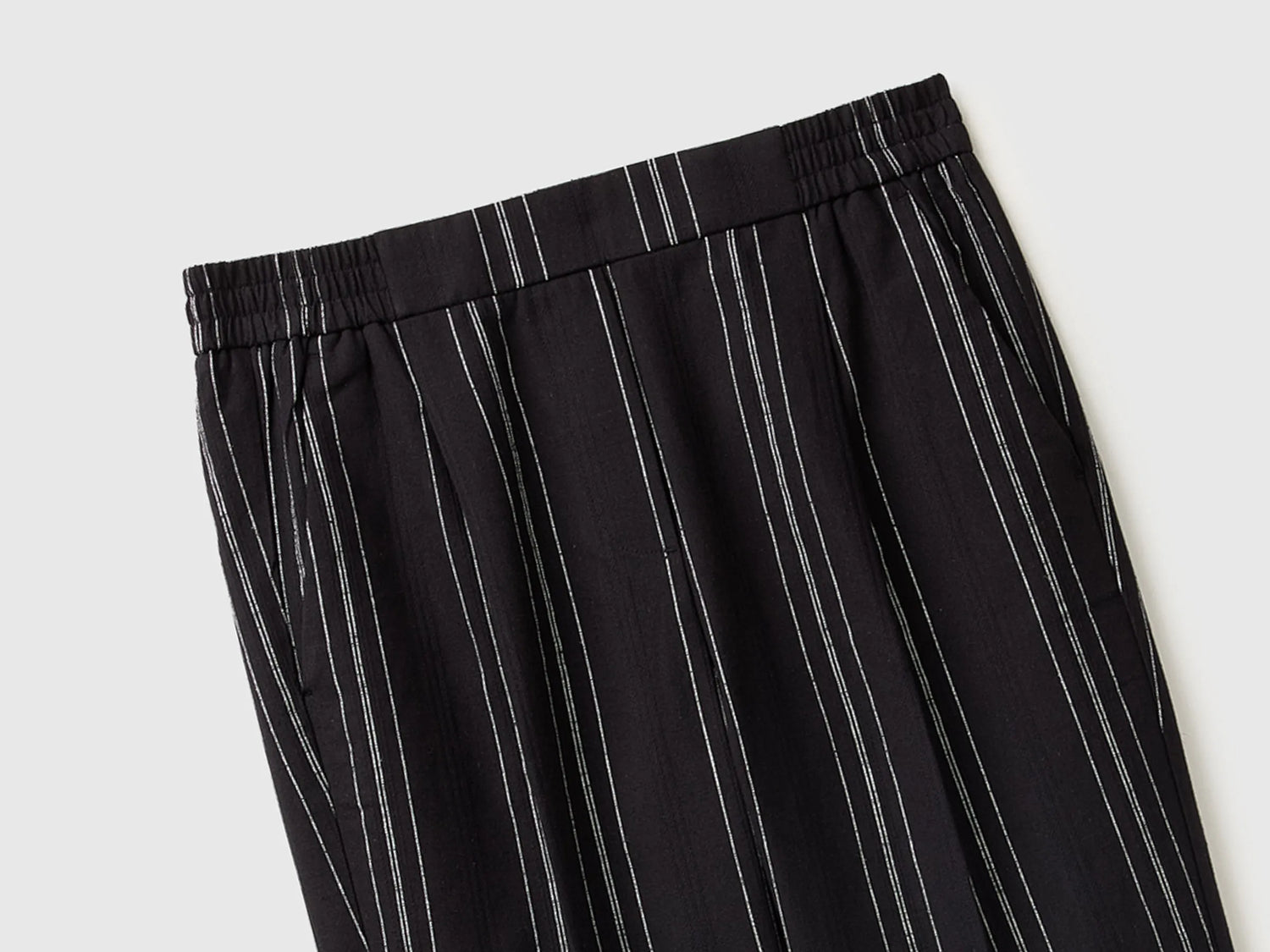 Benetton Black Women Striped Linen Blend Trousers SKU: 4K9FDF0BS_903 Image 03