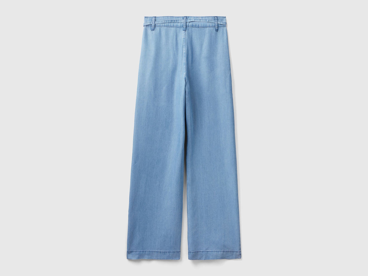 Wide Trousers In Sustainable Viscose_4Khndf065_902_05