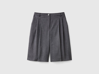 Pinstriped Bermudas_4KHSD901P_903_04