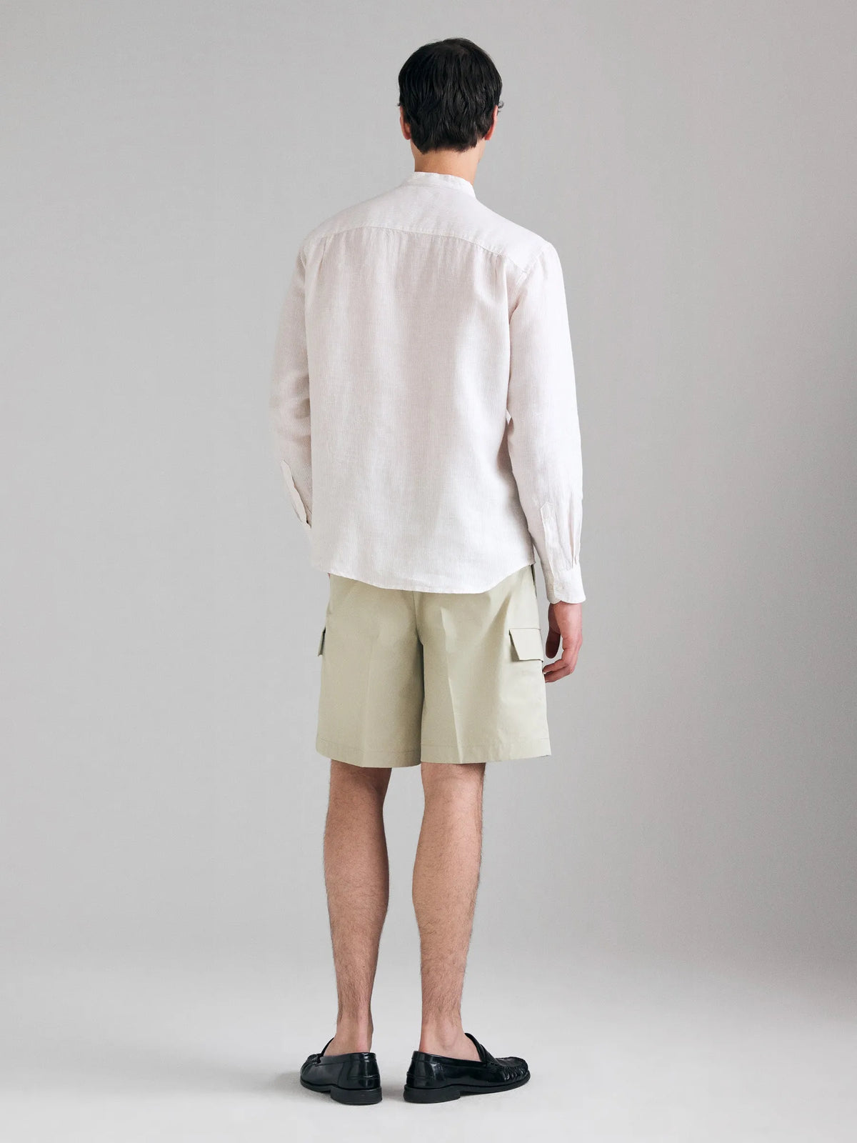 Sisley Beige Men Bermuda Shorts with Pockets SKU: 4KUES901F_1A3 Image 02